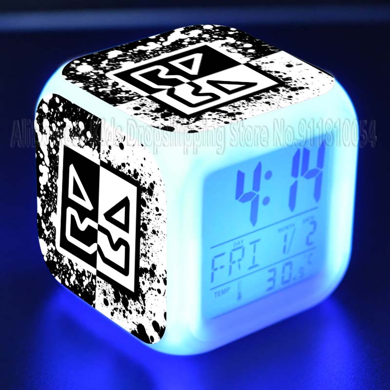 غاضب الهندسة داش منبهات لعبة ا - مراجعة Led Desk Clock وسعره