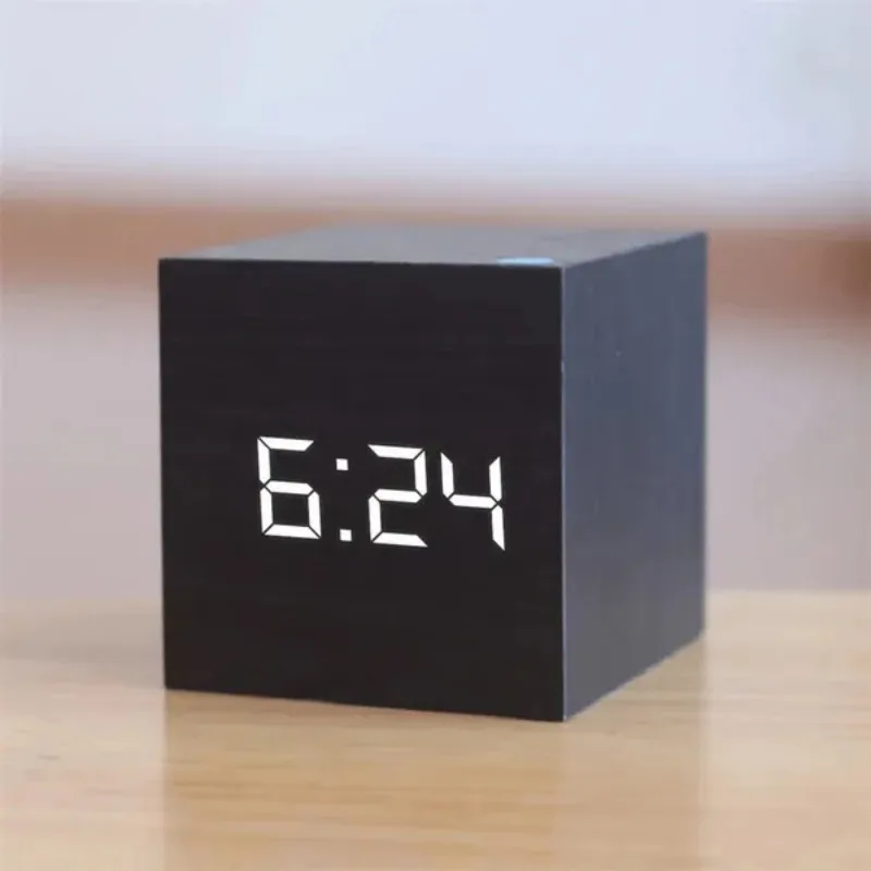 التحكم الصوتي ساعة إلكترونية ر - مراجعة Led Desk Clock وسعره